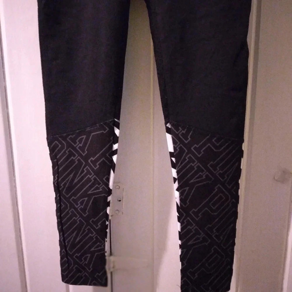 VS PINK writeout leggings X-small NWOT - Picture 5 of 9